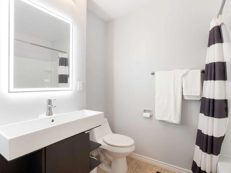 13 Edgeford Road NW, Calgary, AB, T3A 2S5 - 12