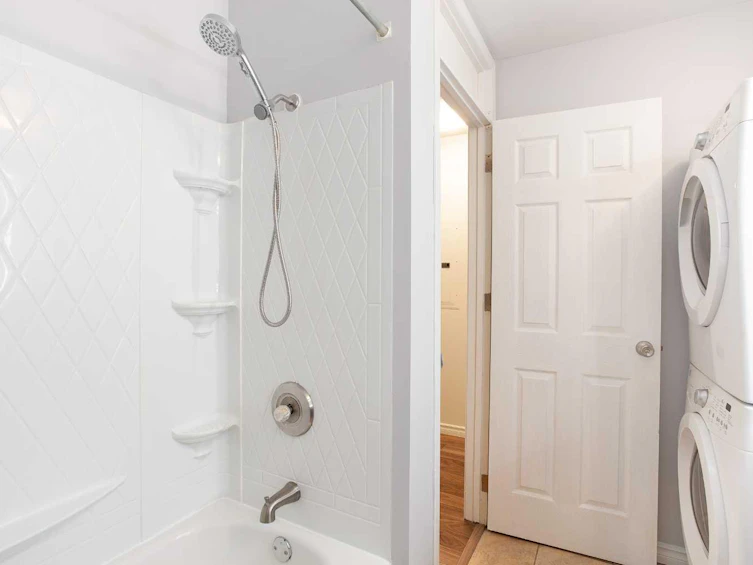 13 Edgeford Road NW, Calgary, AB, T3A 2S5 - 13
