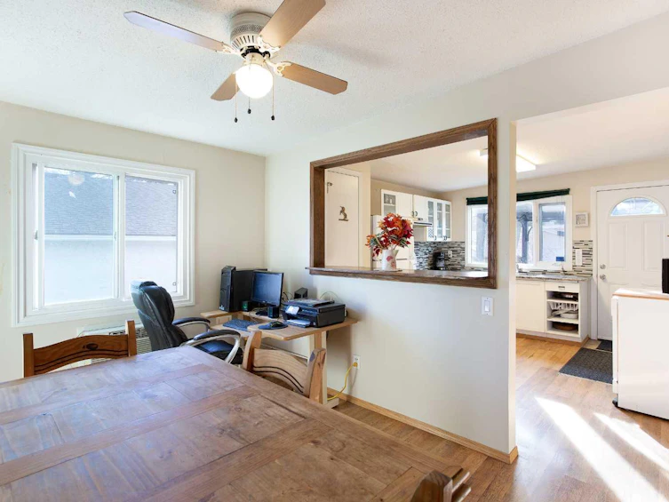4641 69 Street NW, Calgary, AB, T3B 2K3 - 15