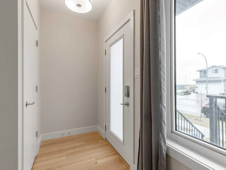 953 Miners Boulevard W, Lethbridge, AB, T1J 5T8 - 4