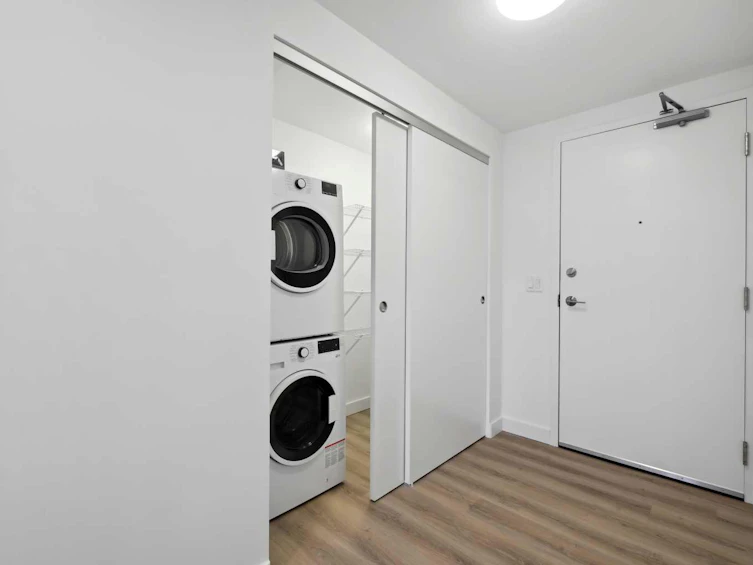 1007-123 4 Street NE, Calgary, AB, T2E 8K3 - 14