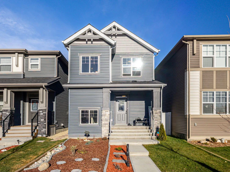 104 Legacy Glen Place SE, Calgary, AB, T2X 4T5