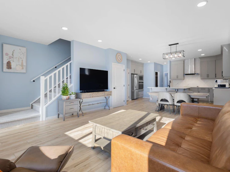278 Aquila Way NW, Calgary, AB, T3R 1Z1 - 3