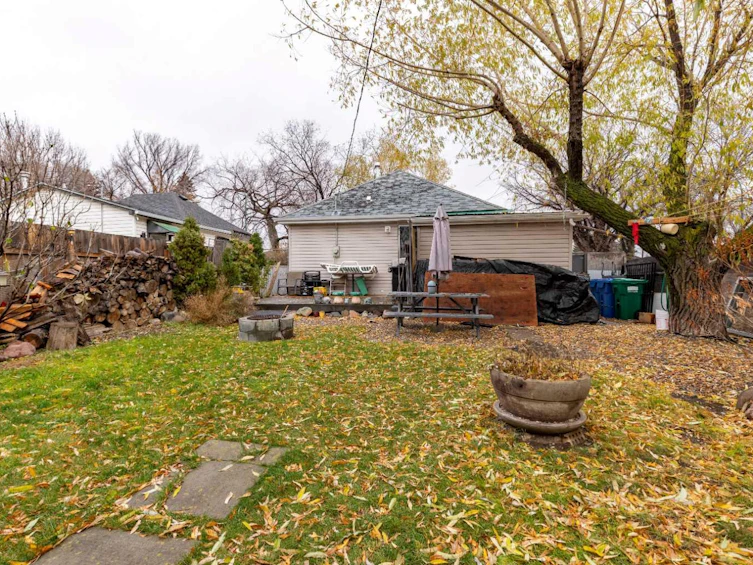340 20 Street N, Lethbridge, AB, T1H 3M9 - 27