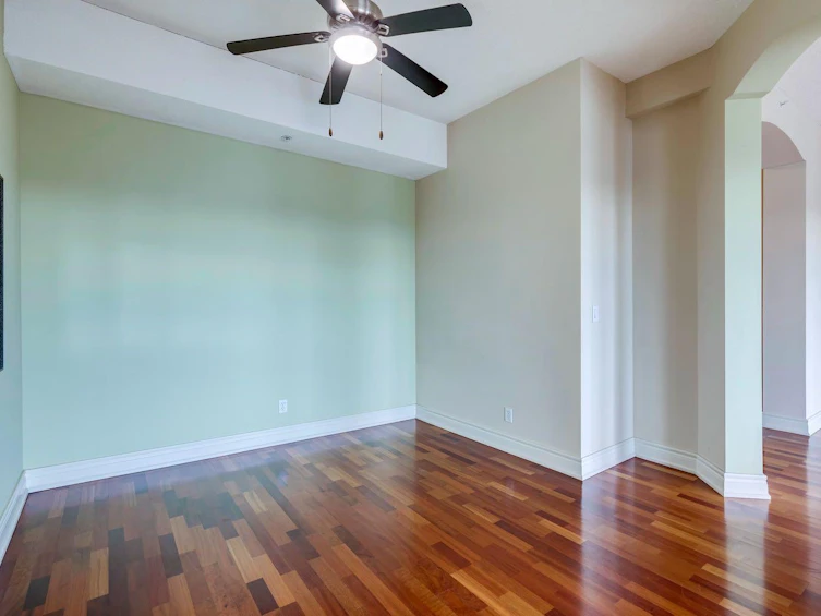502-4 14 Street NW, Calgary, AB, T2N 1Z4 - 21