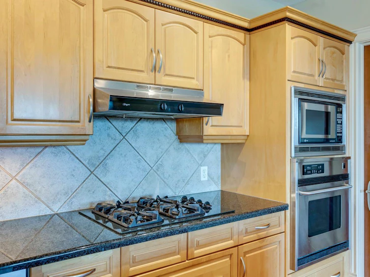502-4 14 Street NW, Calgary, AB, T2N 1Z4 - 29
