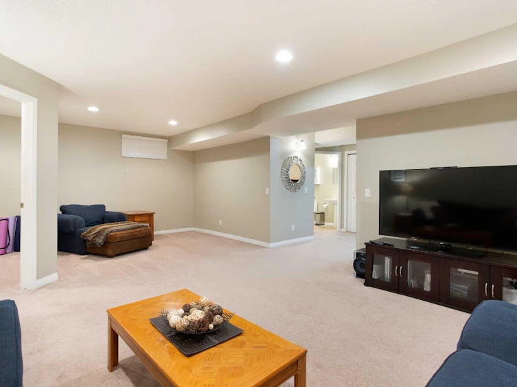 1046 Coventry Drive NE, Calgary, AB, T3K 4P2 - 24
