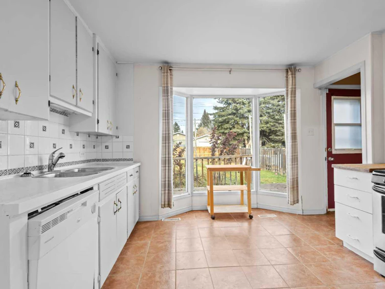 4848 51 Avenue, Eckville, AB, T0M 0X0 - 19