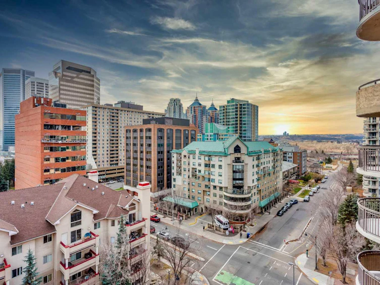 1105-738 3 Avenue SW, Calgary, AB, T2P 0G7