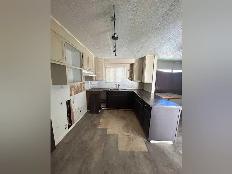 20-6724 17 Avenue SE, Calgary, AB, T2A 0W5 - 4