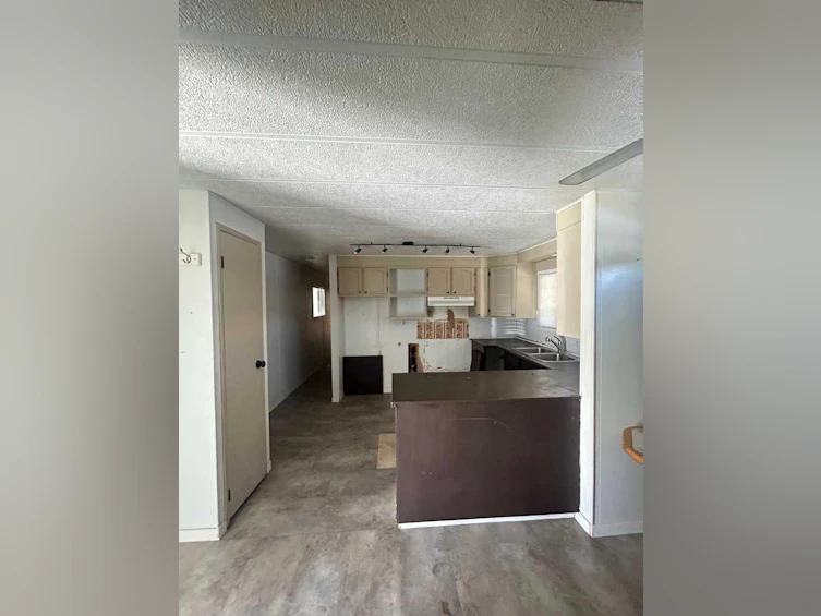 20-6724 17 Avenue SE, Calgary, AB, T2A 0W5 - 5