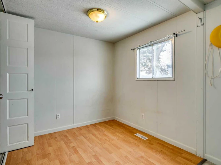 20-6724 17 Avenue SE, Calgary, AB, T2A 0W5 - 13