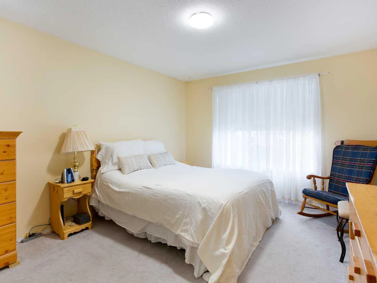 5-103 Fairways Drive NW, Airdrie, AB, T4B 2Y5 - 11