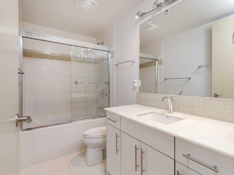303 Lynnview Road SE, Calgary, AB, T2C 3A6 - 14