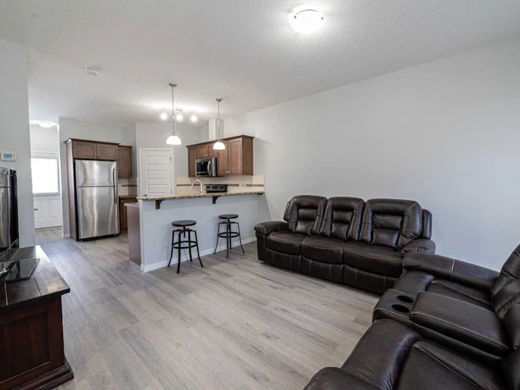 4002-1001 8 Street NW, Airdrie, AB, T4B 0W7 - 2