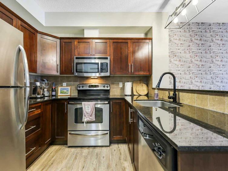 108-205 Sunset Drive, Cochrane, AB, T4C 0H6 - 5