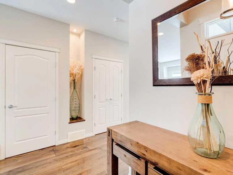 17 Marquis Heights SE, Calgary, AB, T3M 1X6 - 4