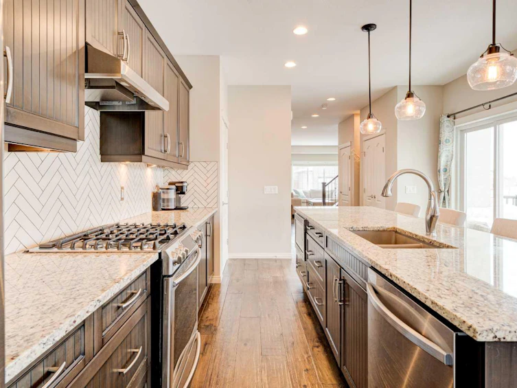 17 Marquis Heights SE, Calgary, AB, T3M 1X6 - 14
