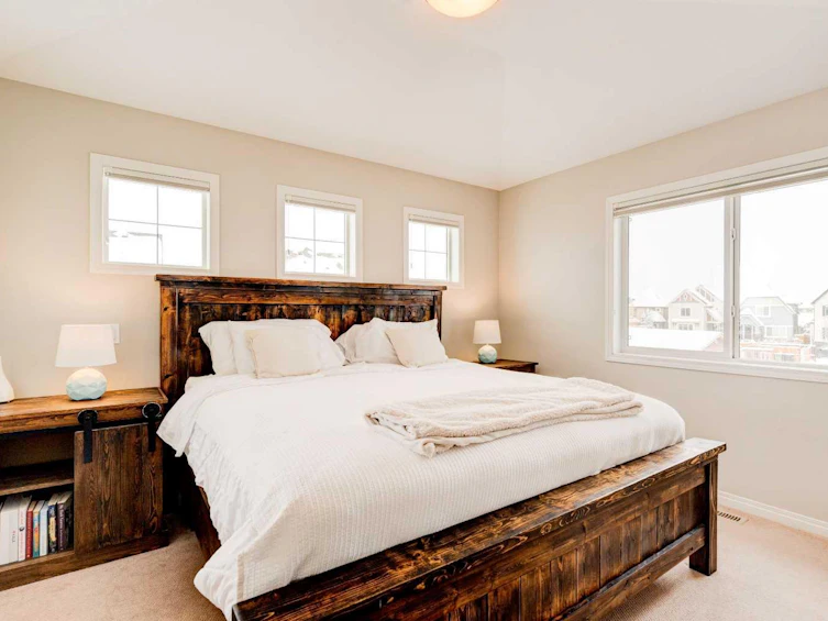 17 Marquis Heights SE, Calgary, AB, T3M 1X6 - 24