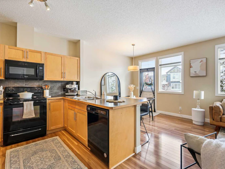 79 Panatella Hill NW, Calgary, AB, T3K 0S7 - 11
