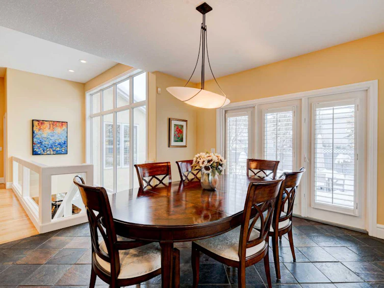 24 Schiller Crescent NW, Calgary, AB, T3L 1W7 - 9