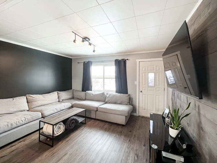7 1 Avenue SE, Falher, AB, T0H 1M0 - 6