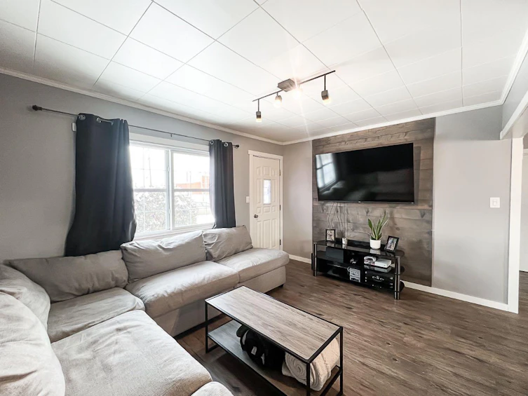 7 1 Avenue SE, Falher, AB, T0H 1M0 - 7