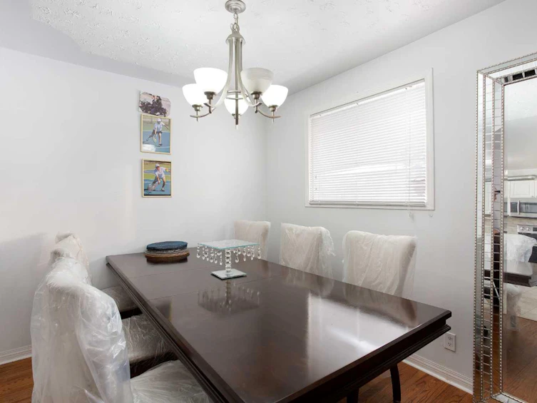 2040 47 Street SE, Calgary, AB, T2B 1L3 - 5