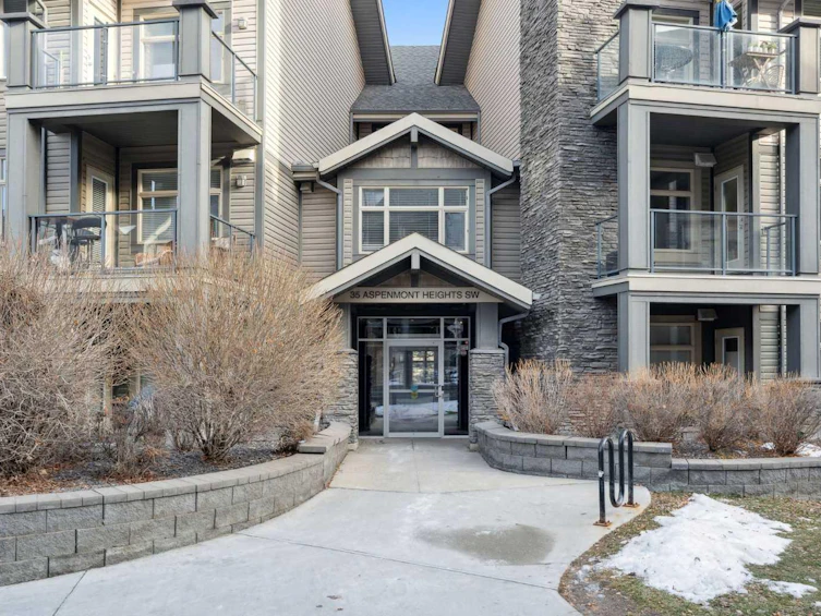 104-35 Aspenmont Heights SW, Calgary, AB, T3H 0E5 - 2
