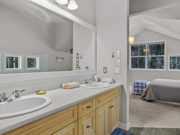 1172 Wilson Way, Canmore, AB, T1W 3C4 - 32