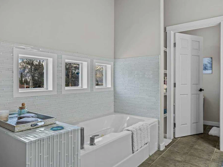 1172 Wilson Way, Canmore, AB, T1W 3C4 - 33