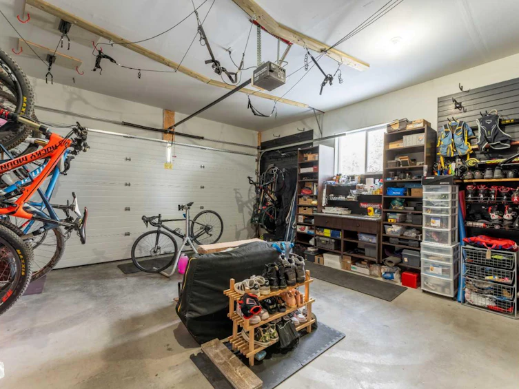 1172 Wilson Way, Canmore, AB, T1W 3C4 - 44