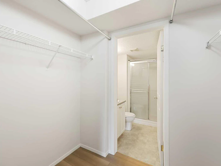 115-3000 Somervale Court SW, Calgary, AB, T2Y 4J2 - 8