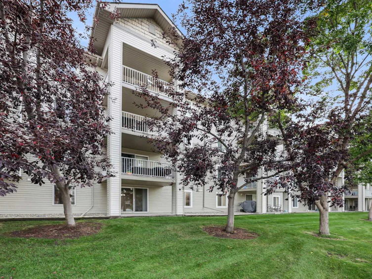 115-3000 Somervale Court SW, Calgary, AB, T2Y 4J2 - 17