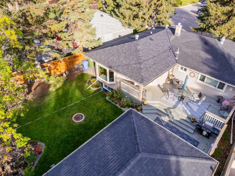 73 Langton Drive SW, Calgary, AB, T3E 5G1 - 21