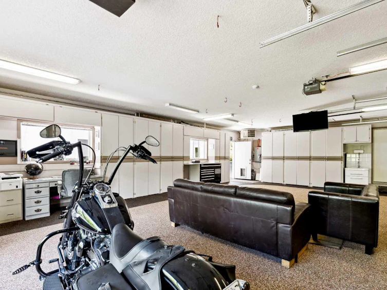 4 Silvertip Drive, Foothills County, AB, T1V 1Z1 - 35