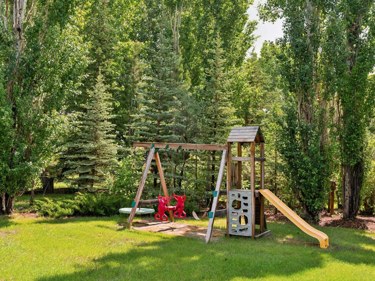 4 Silvertip Drive, Foothills County, AB, T1V 1Z1 - 48