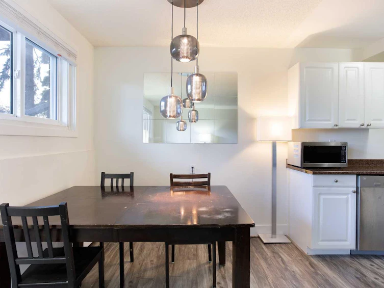 301-11620 Elbow Drive SW, Calgary, AB, T3W 3L6 - 8