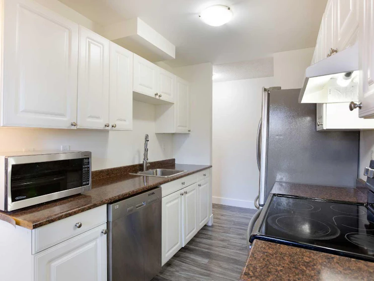 301-11620 Elbow Drive SW, Calgary, AB, T3W 3L6 - 6