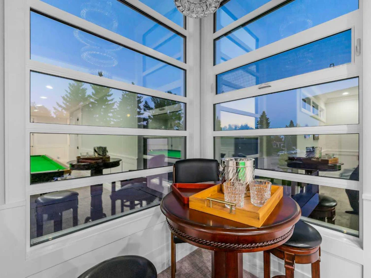 102 Malibou Road SW, Calgary, AB, T2V 2A4 - 8