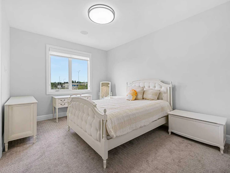 102 Malibou Road SW, Calgary, AB, T2V 2A4 - 30