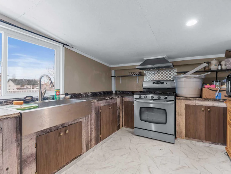13 Keast Way, Red Deer, AB, T4P 3Z3 - 27