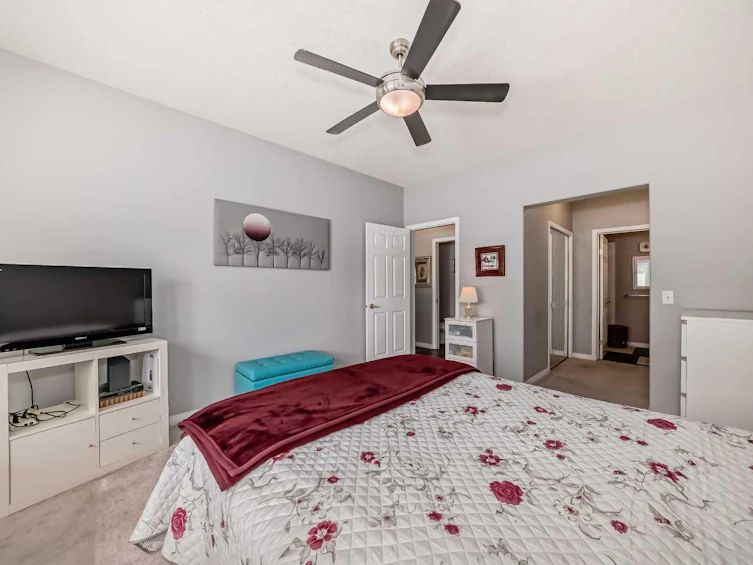 110-2850 51 Street SW, Calgary, AB, T3E 6S7 - 12