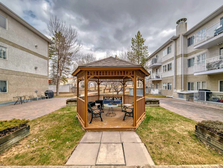110-2850 51 Street SW, Calgary, AB, T3E 6S7 - 23