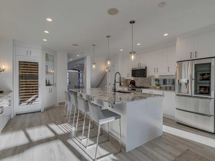 2045 49 Avenue SW, Calgary, AB, T2T 2V5 - 14