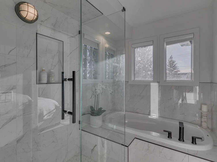 2045 49 Avenue SW, Calgary, AB, T2T 2V5 - 25