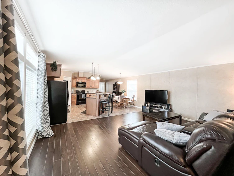 #328-10615 88 Street, Grande Prairie, AB, T8X 1P5 - 3