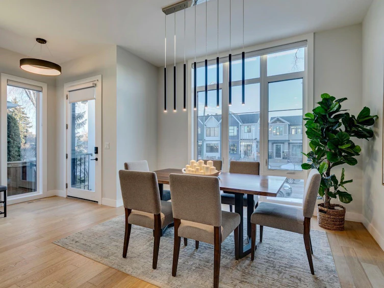 4511 16a Street SW, Calgary, AB, T2T 4L8 - 4
