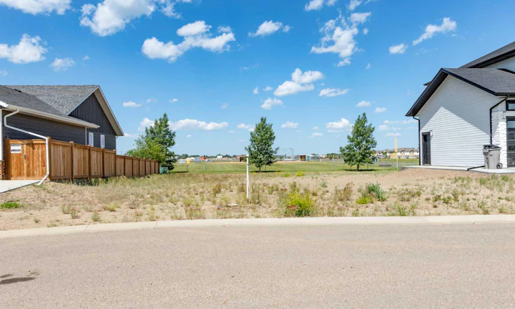 6926 Meadowview Drive