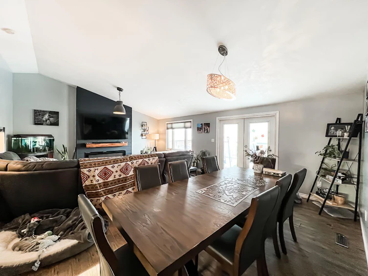 5112 52 Street, Smoky River M.D., AB, T0H 1S0 - 6